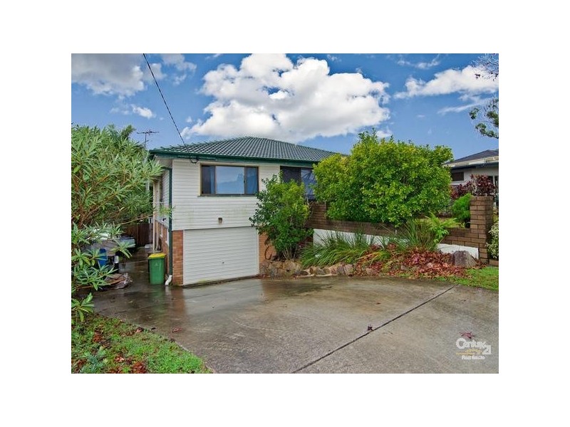 12 Derrima Crescent, Ferny Hills QLD 4055