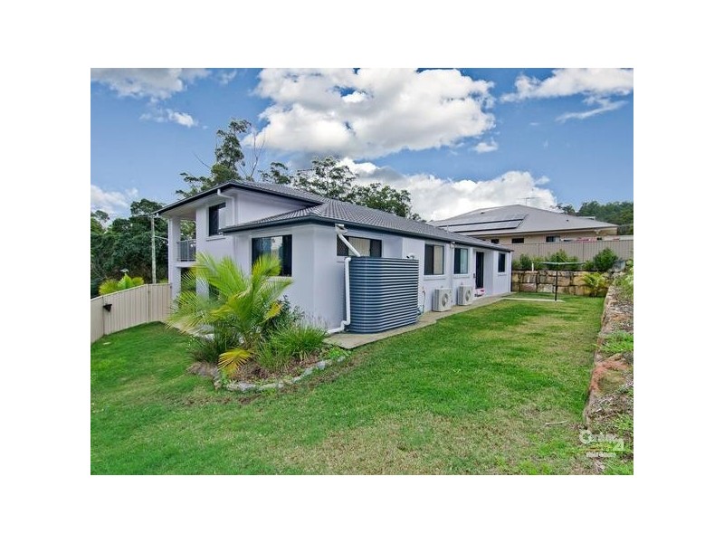 300 Levitt Road, Upper Kedron QLD 4055