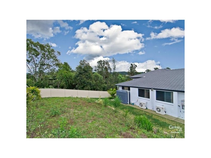 300 Levitt Road, Upper Kedron QLD 4055