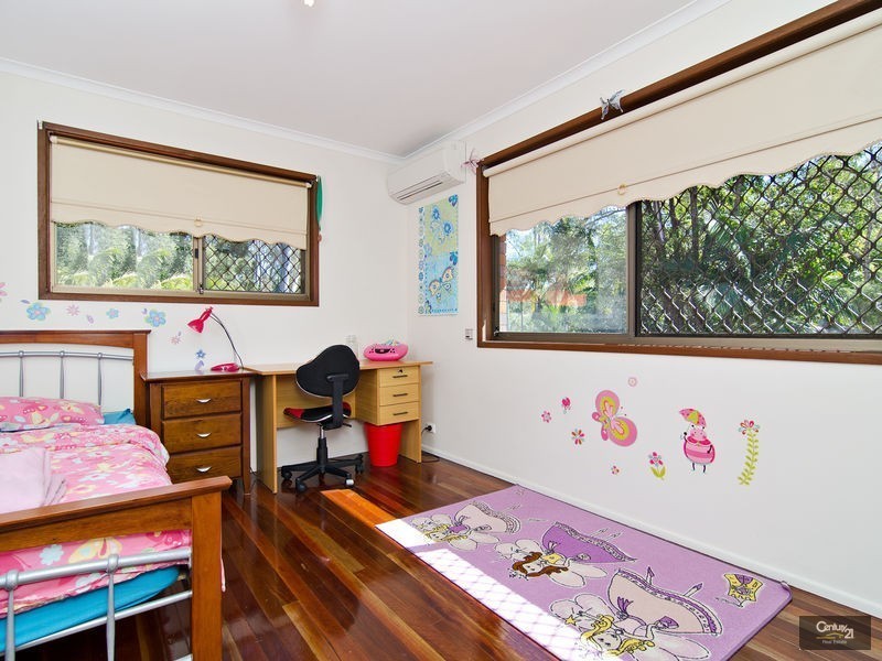 6 Larch Street, Ferny Grove QLD 4055