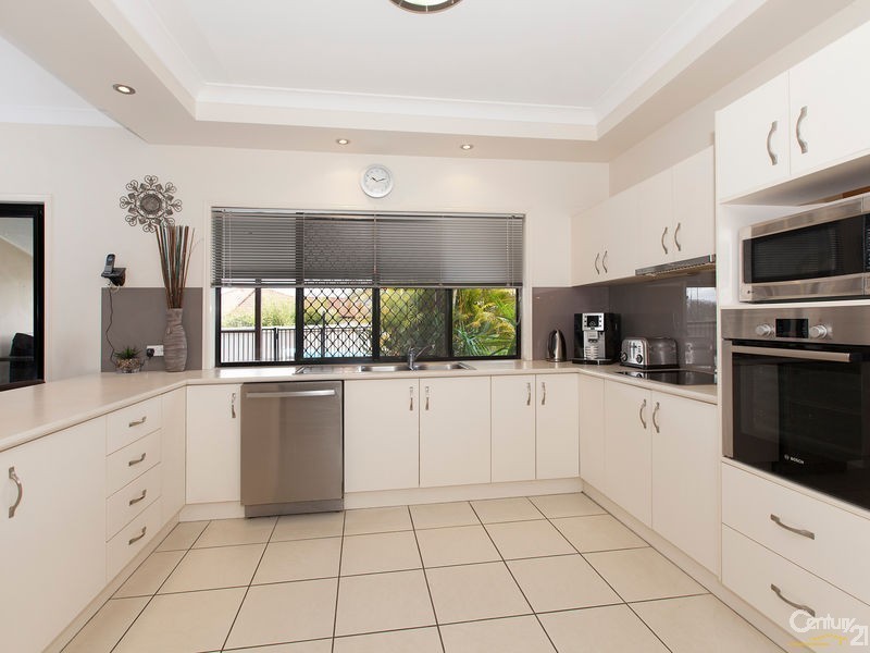 19 Ferndale Place, Upper Kedron QLD 4055