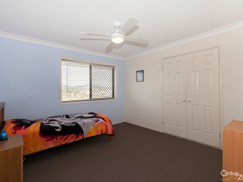 19 Ferndale Place, Upper Kedron QLD 4055