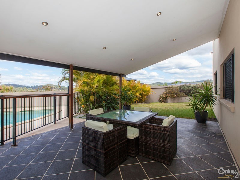 19 Ferndale Place, Upper Kedron QLD 4055