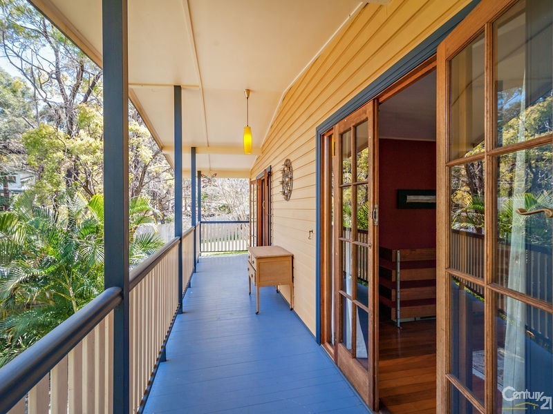 4 Wallaroy Court, Ferny Hills QLD 4055