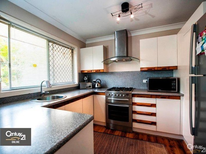 77 Lislane Street, Ferny Grove QLD 4055