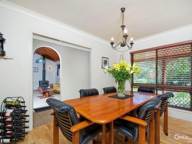 205 McGinn Road, Ferny Grove QLD 4055