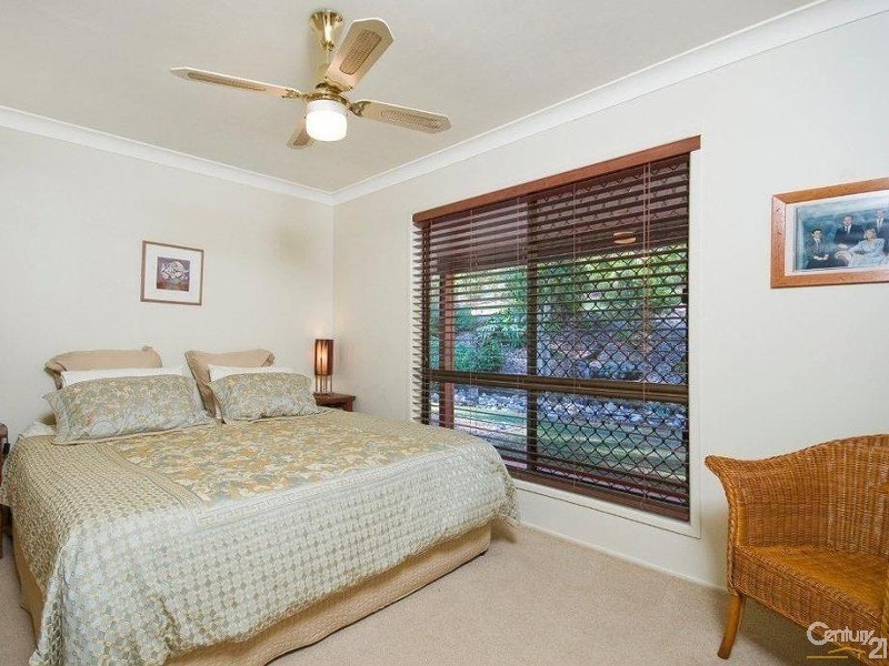 205 McGinn Road, Ferny Grove QLD 4055