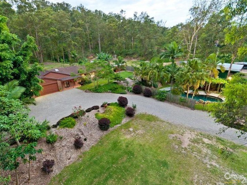 205 McGinn Road, Ferny Grove QLD 4055