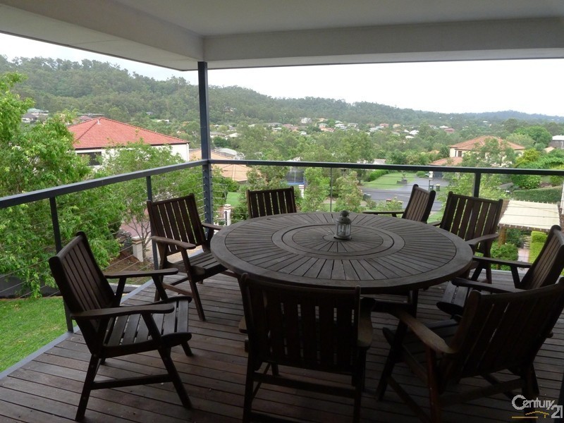 36 Prospect Place, Upper Kedron QLD 4055