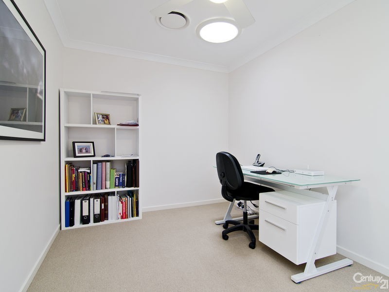 7 Oaklands Place, Upper Kedron QLD 4055