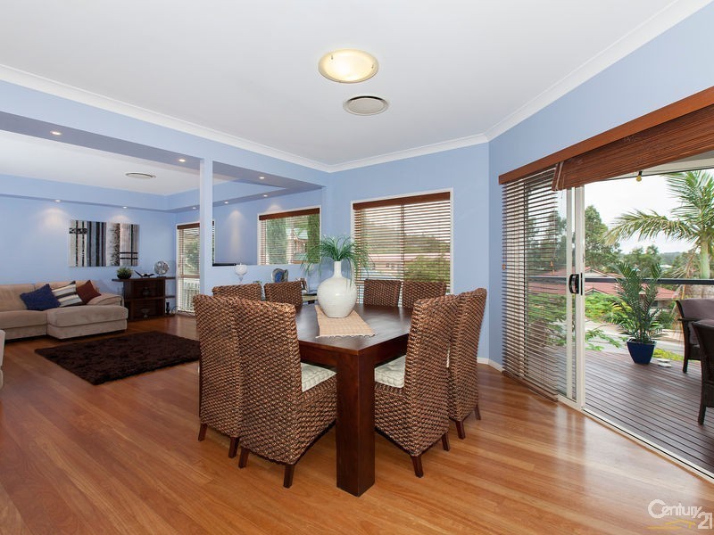 10 Honeybee Place, Upper Kedron QLD 4055