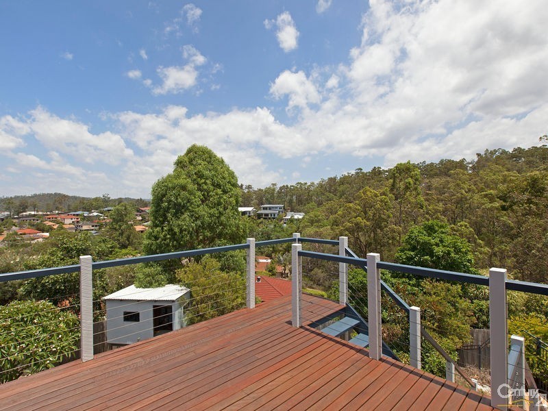 10 Honeybee Place, Upper Kedron QLD 4055