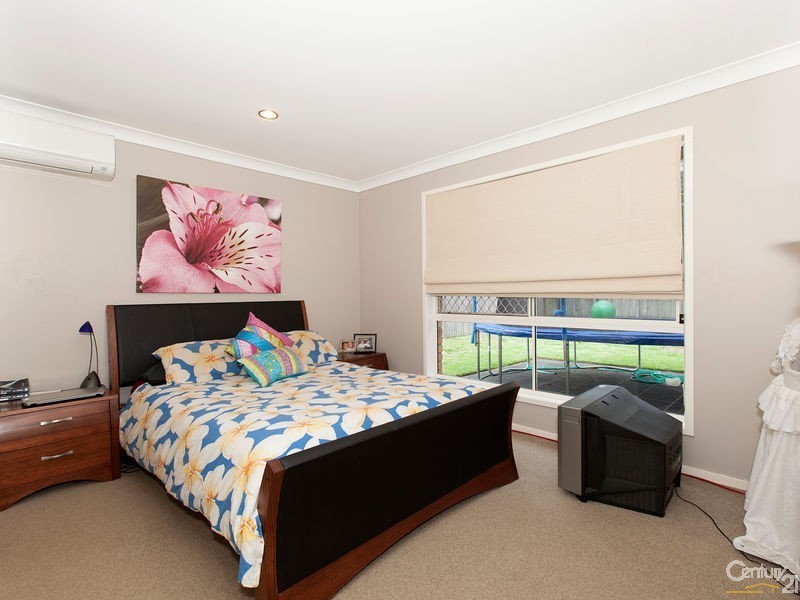 52 Kirralee Crescent, Upper Kedron QLD 4055