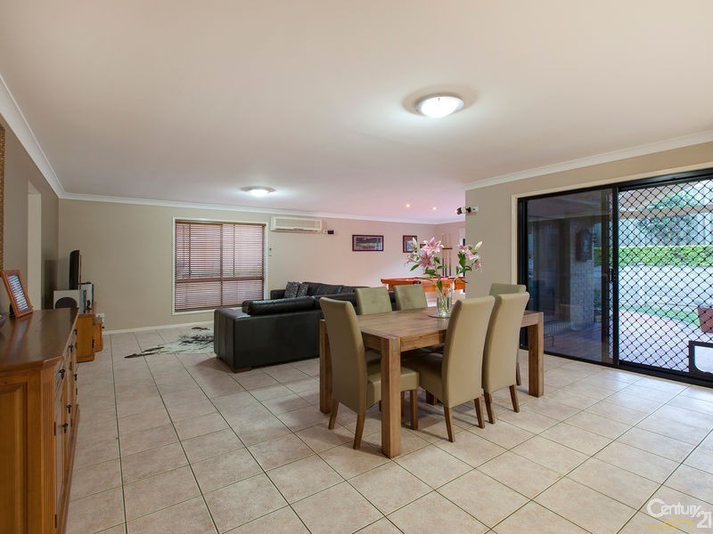 103 Inverness Street, Upper Kedron QLD 4055