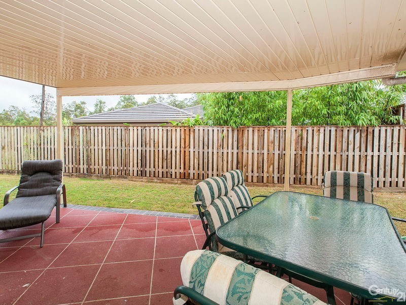 18 Goshawk Street, Upper Kedron QLD 4055