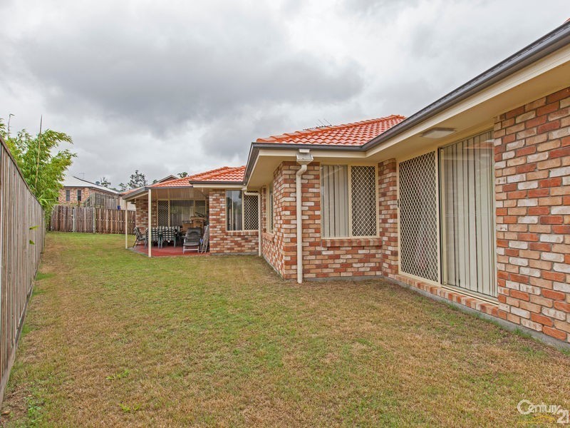 18 Goshawk Street, Upper Kedron QLD 4055