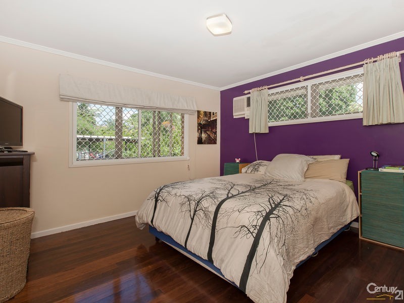 30 Kylie Avenue, Ferny Hills QLD 4055