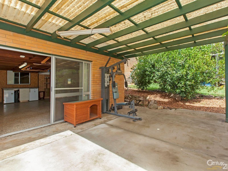 30 Kylie Avenue, Ferny Hills QLD 4055