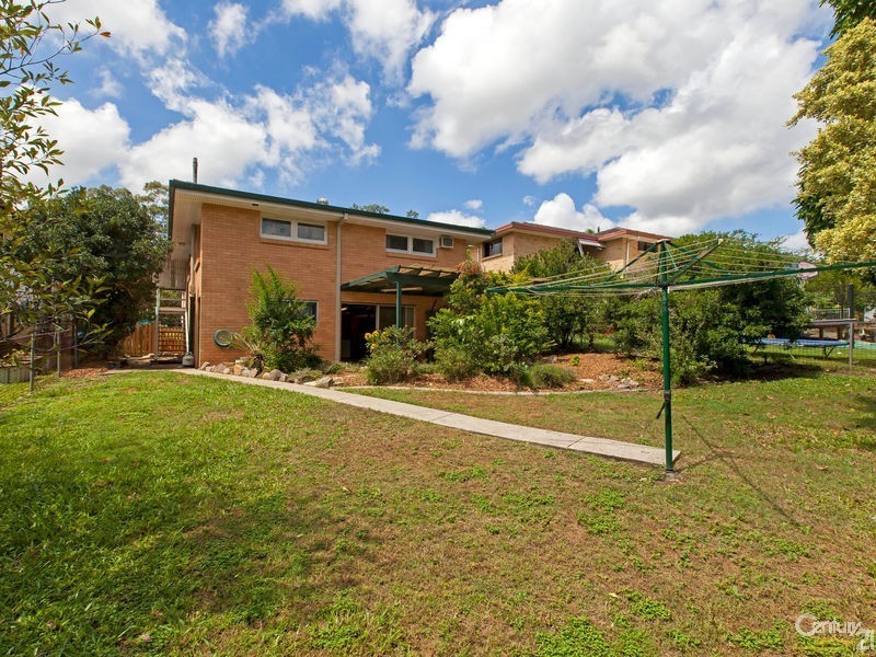 30 Kylie Avenue, Ferny Hills QLD 4055