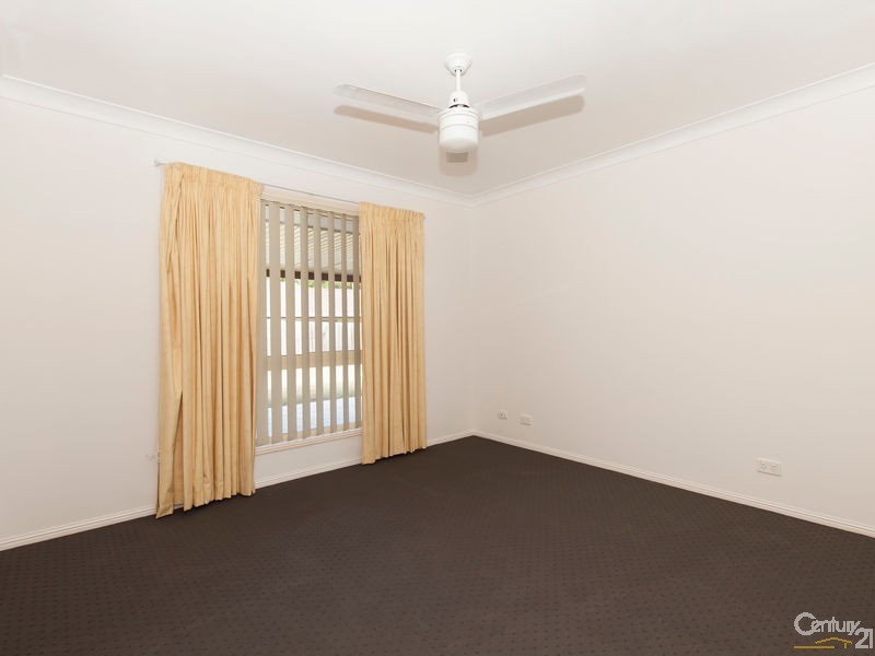 51 McGregor Way, Ferny Grove QLD 4055