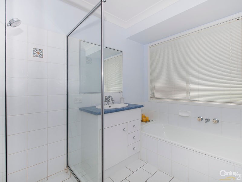 11 Outlook Terrace, Ferny Grove QLD 4055