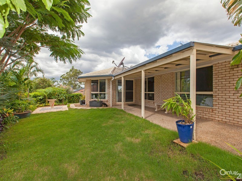 11 Outlook Terrace, Ferny Grove QLD 4055