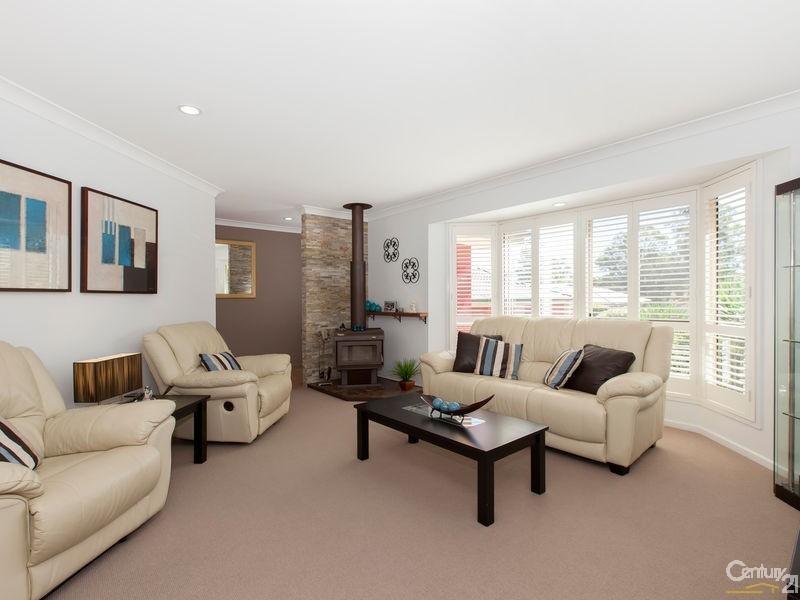 6 Julatten Place, Upper Kedron QLD 4055