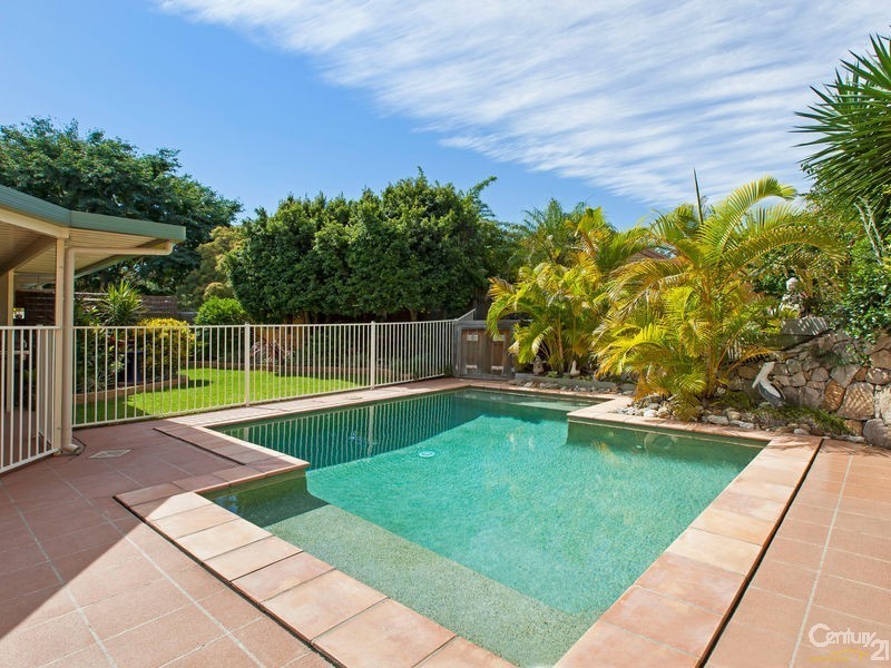 6 Julatten Place, Upper Kedron QLD 4055