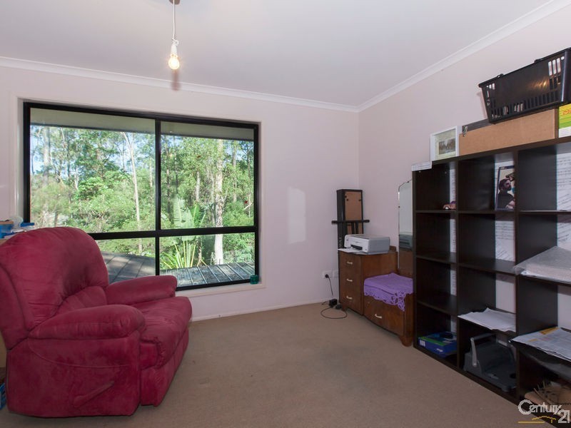 44 Woodtop Court, Ferny Hills QLD 4055