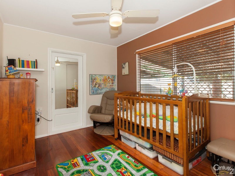 14 George Street, Albany Creek QLD 4035