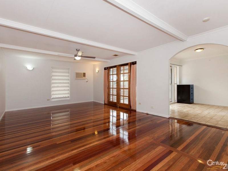 155 Kylie Avenue, Ferny Hills QLD 4055