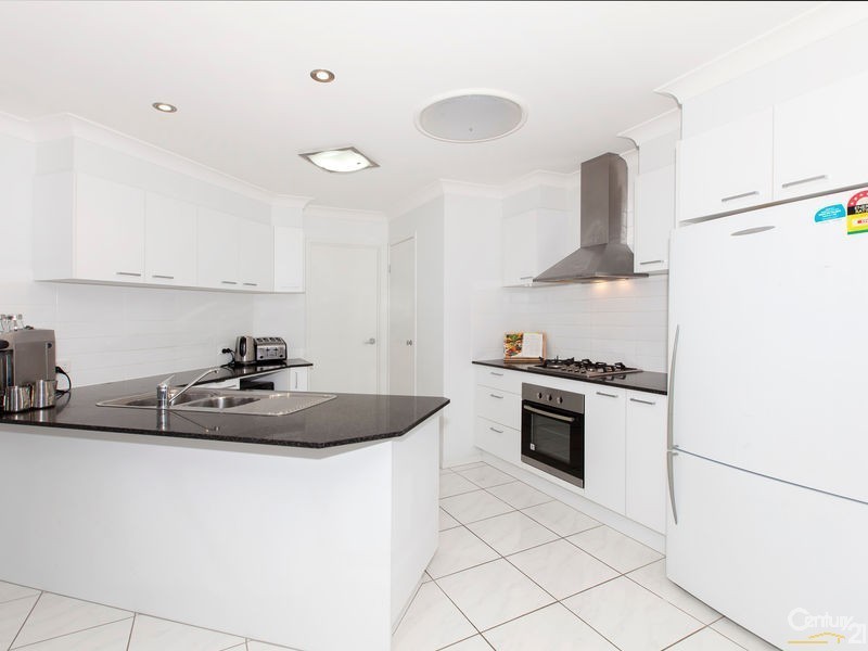 10 Goshawk Street, Upper Kedron QLD 4055