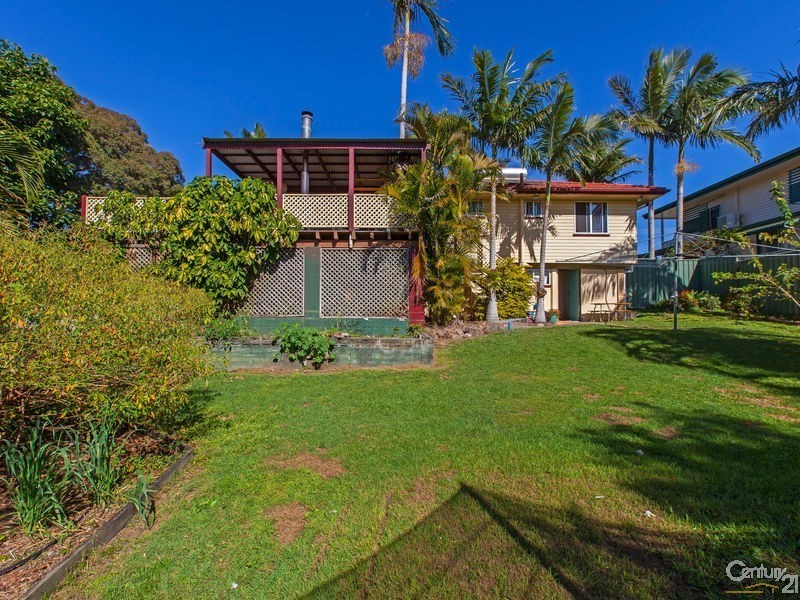 4 Yanderra Avenue, Arana Hills QLD 4054