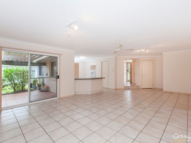6 McGregor Way, Ferny Grove QLD 4055