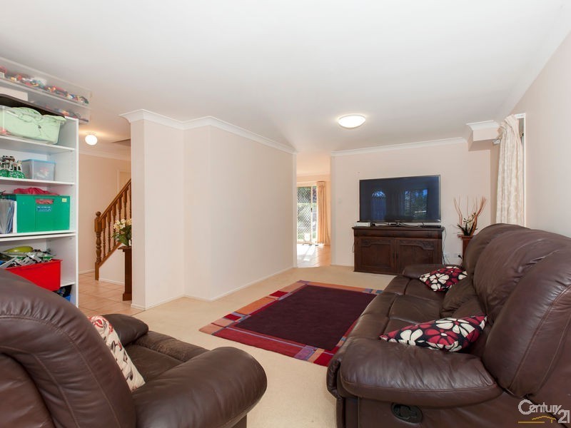 37 Aberdeen Place, Upper Kedron QLD 4055