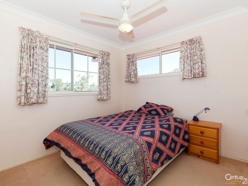 37 Aberdeen Place, Upper Kedron QLD 4055