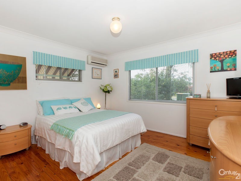 7 Yingally Drive, Arana Hills QLD 4054