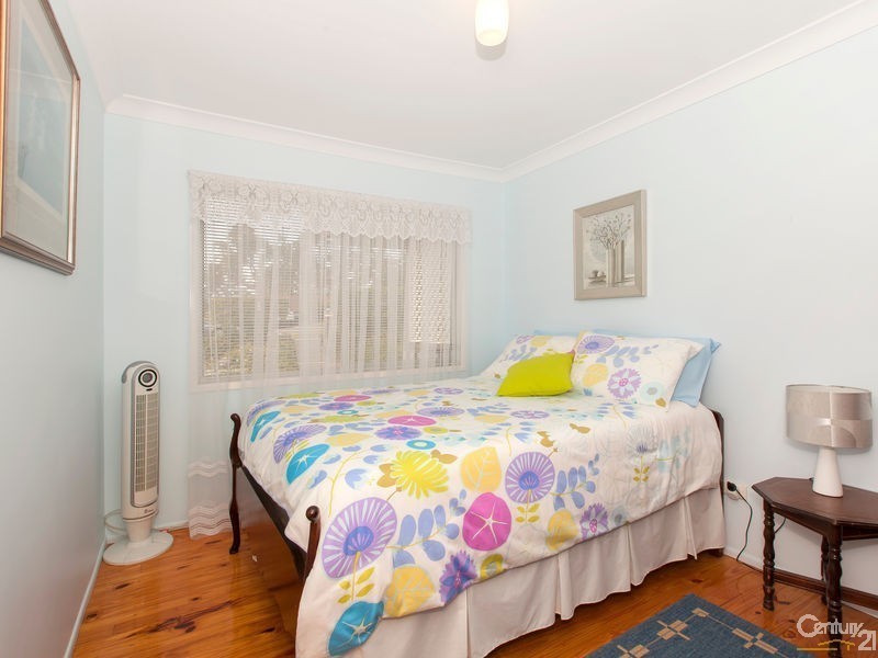 7 Yingally Drive, Arana Hills QLD 4054