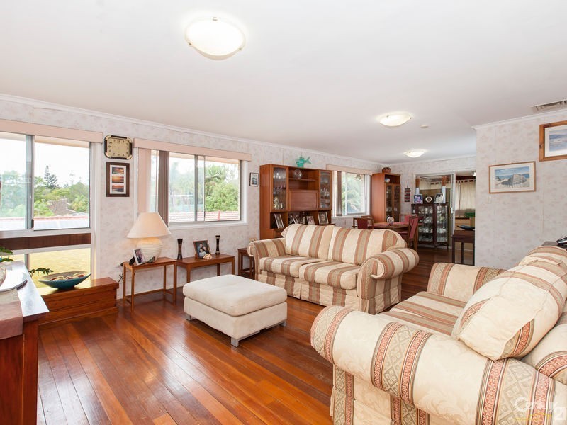 10 Kirikee Street, Ferny Grove QLD 4055