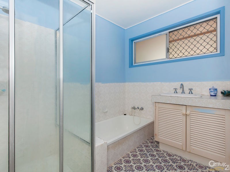 10 Kirikee Street, Ferny Grove QLD 4055
