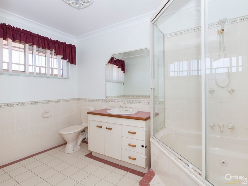 288  Upper Kedron Road, Ferny Grove QLD 4055