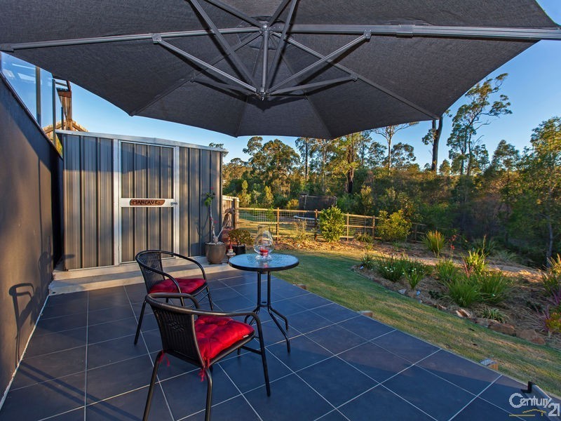 35 Kingfisher Drive, Upper Kedron QLD 4055