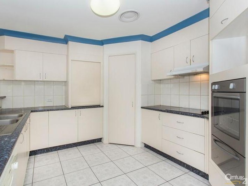 4 Fife Court, Ferny Grove QLD 4055