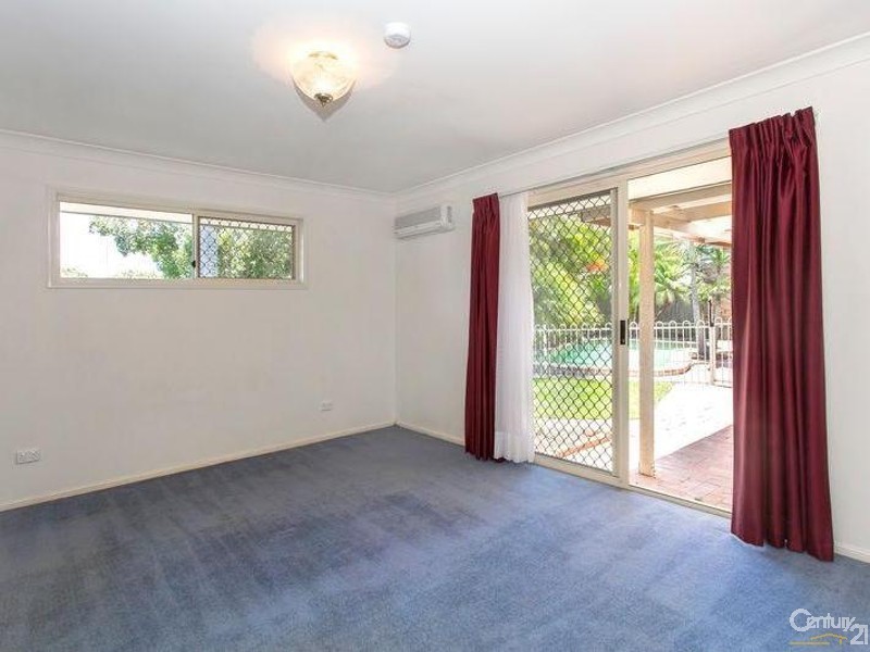 4 Fife Court, Ferny Grove QLD 4055