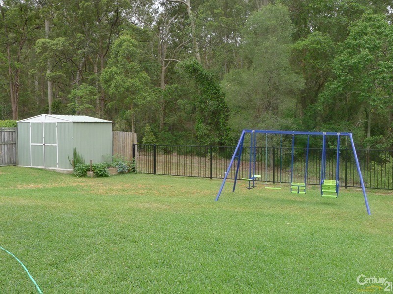 5 Fortrose Place, Ferny Grove QLD 4055