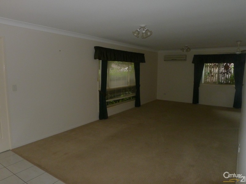 5 Carolyn Place, Ferny Grove QLD 4055
