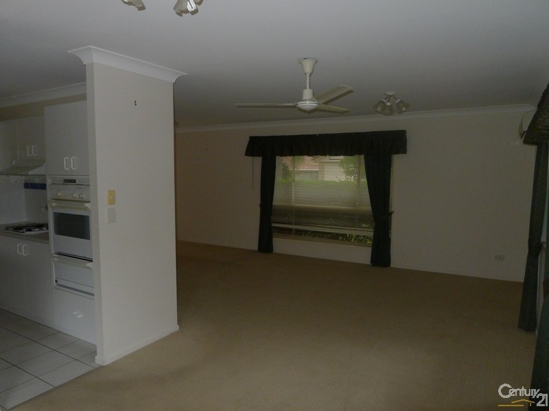 5 Carolyn Place, Ferny Grove QLD 4055