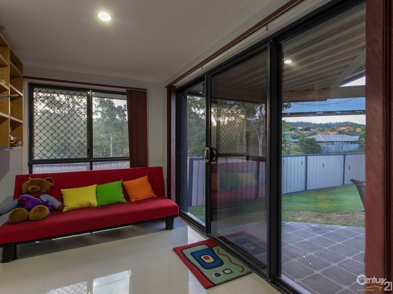 93 Charolais Crescent, Upper Kedron QLD 4055