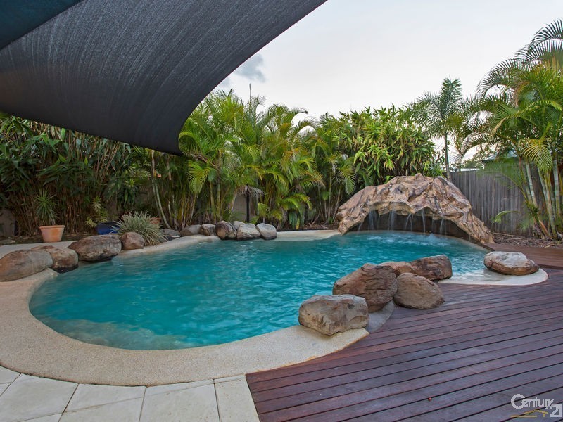 93 Charolais Crescent, Upper Kedron QLD 4055