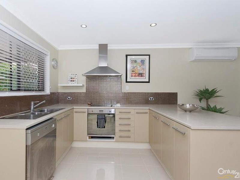 64 Kirikee Street, Ferny Grove QLD 4055